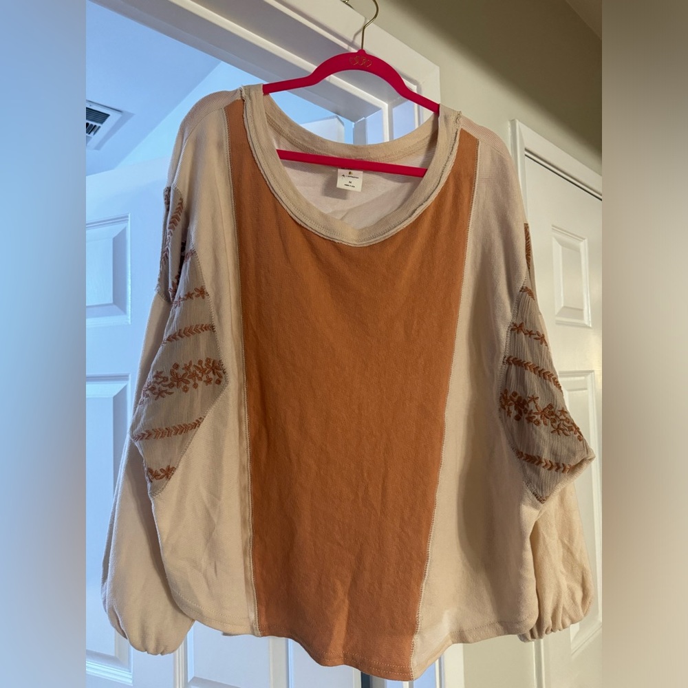 Balloon Long Sleeve Shirt EUC